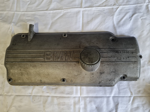 BMW M10 Ventildeckel Zylinderkopfhaube E12 E21 E30 E28 118.026.00.809 von 1972