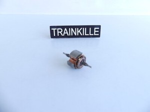 Marklin 2 Pantographes + Isolateurs Pour Locomotive Ccs 800 / Ccs800