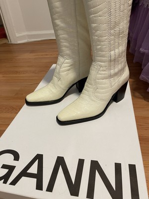ganni western