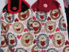 LOT OF TWO PLUSH HAND CROCHETED TOP HANGING KITCHEN HEARTS AND HEDGEHOG