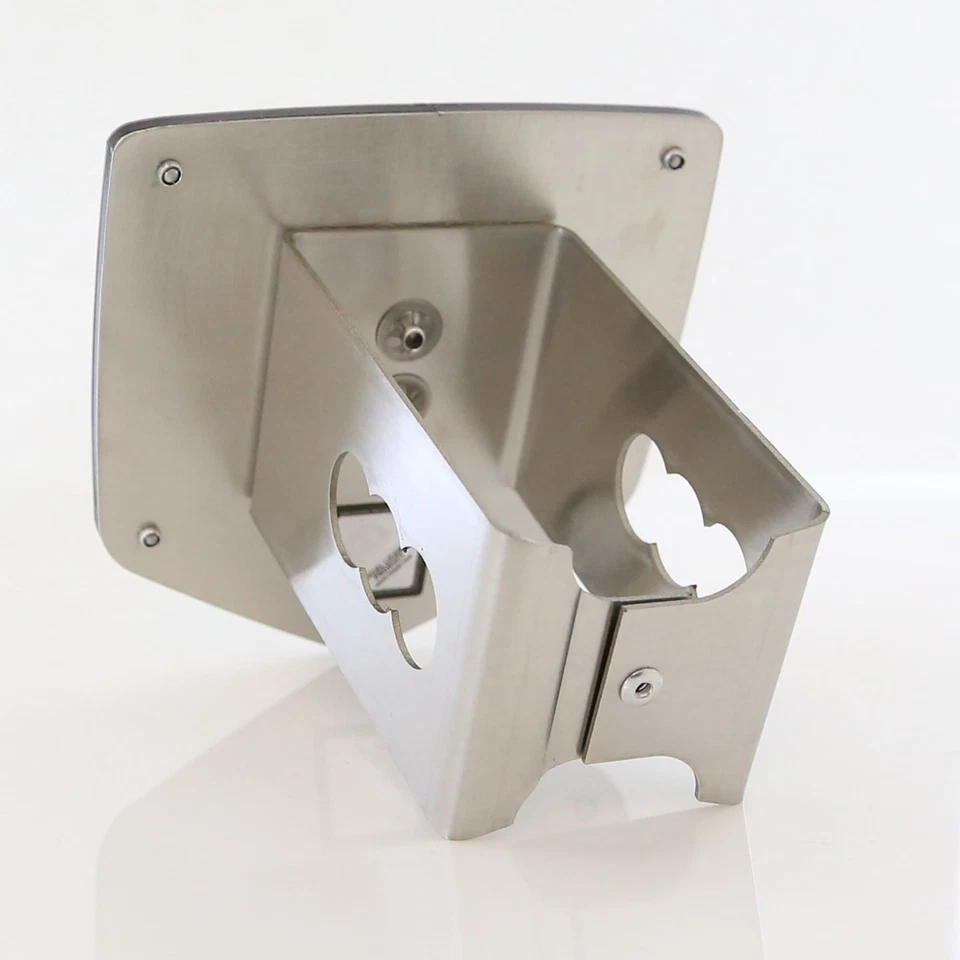 Enchufe de cubierta de enganche de remolque con logotipo de corte láser Dodge Ram (negro) Foto 3 de 4