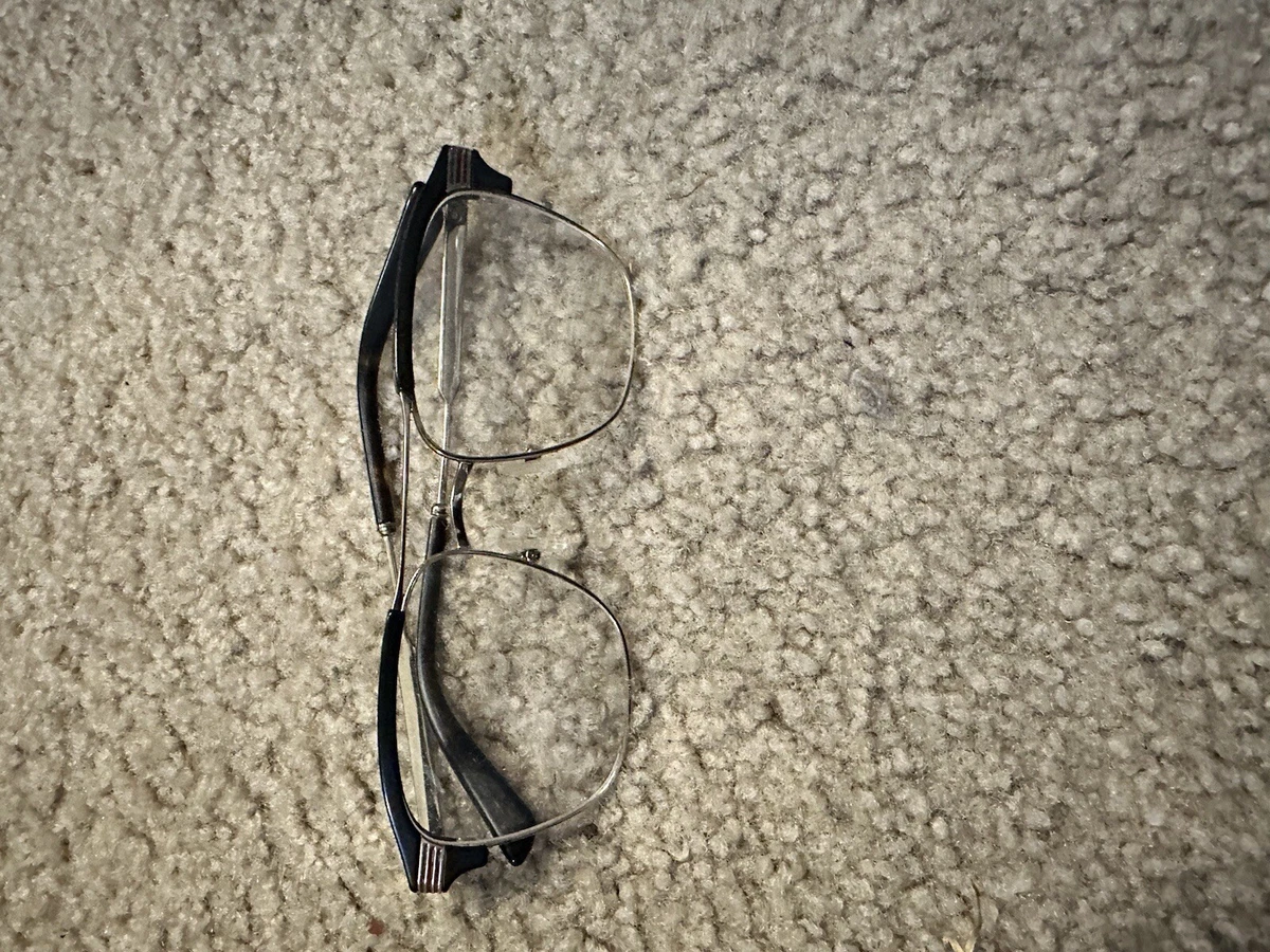 GUCCI GG0241O 002 Gold Demo Lens 54 mm Men s Eyeglasses for Parts Preowned