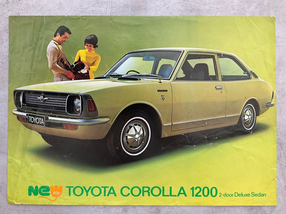 Toyota Corolla 1200 UK Market Car Sales Brochure - 1971 - Image 3 of 4