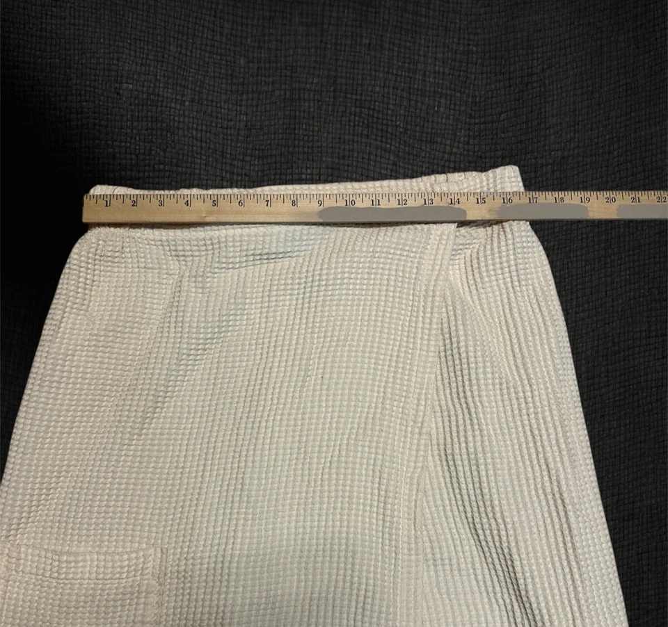 Toalla envolvente corporal tejida gofre turquesa talla L color crema marfil Foto 3 de 4