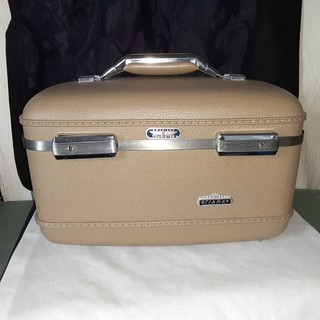 Vintage AMERICAN TOURISTER "TIARA" Tan Hard Train Travel Vanity Make up Case 60s