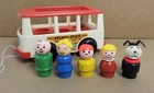 Vtg Fisher Price Little People Mini Bus Rare Pull Tab on Front 4 Wood People Dog