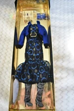 Integrity Toys Le Chic Fashion 2021 Obsession Convention Style Lab Poppy Parker