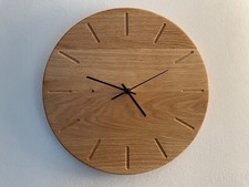 Wanduhr Holz Eiche rund