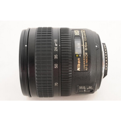 High resolution Nikon AF-S DX Zoom-Nikkor 18-70mm f/3.5-4.5G IF-ED