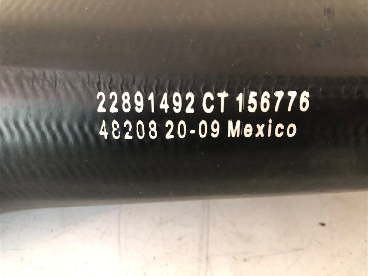 GENUINE VOLVO RADIATOR HOSE BOTTOM NEW OEM 22891492 | eBay