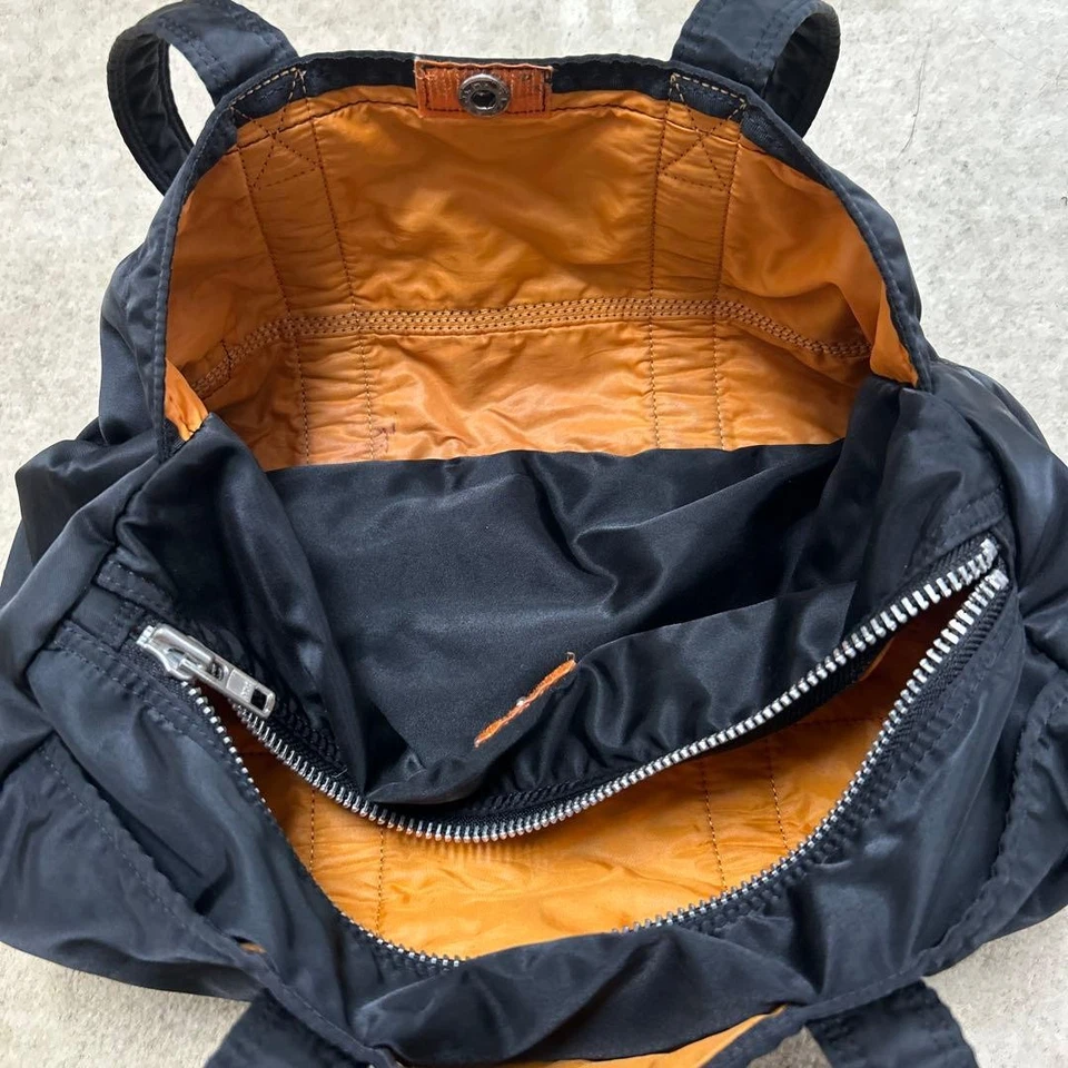 BOLSA DE LONA Porter Yoshida cisterna (L) 8L Negra 622-76987 Foto 4 de 4