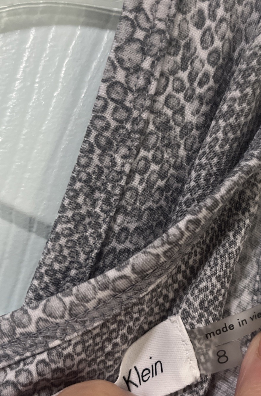 Calvin Klein Women’s Jumpsuit Gray/Silver Pebble Print Sleeveless Sz. 8  thumbnail 12