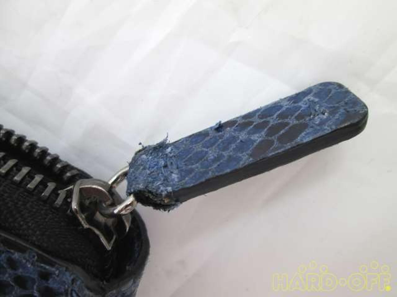 Python Embossed Studs Wallet Model Blu Jimmy Choo… - image 7