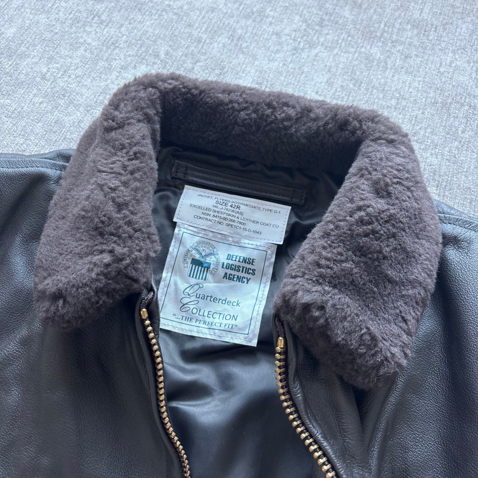 Genuine Men’s US Navy Brown Leather Flight Jacket - image 3