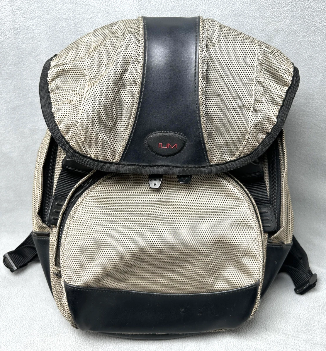 calvin klein mini backpack brown Calvin Klein Designer Pebbled Leather Camel Brown Backpack Purse