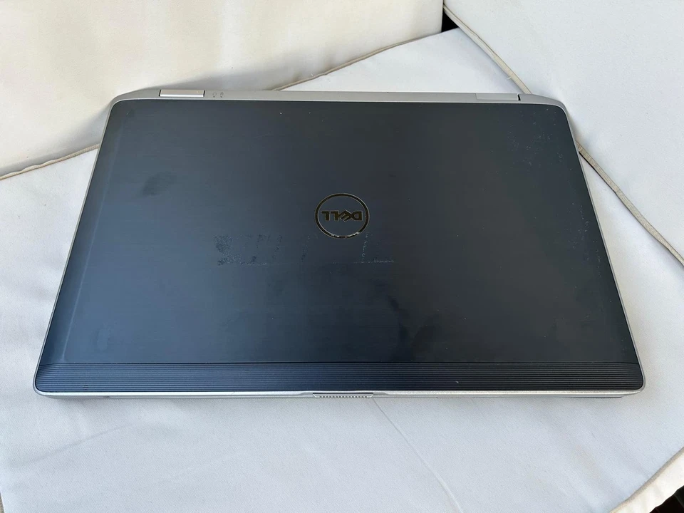 Dell Latitude E6520 Windows XP Laptop Notebook i5-2520M 4GB 320GB 15,6" DVD HDMI - Immagine 4 di 4
