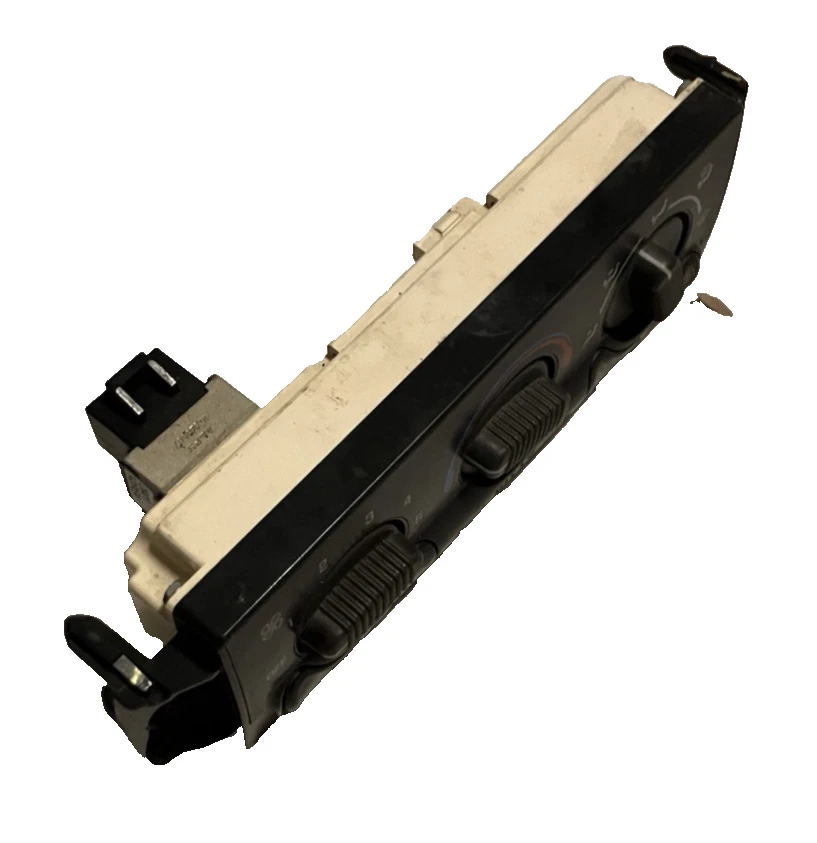 GMC Sierra Chevy Silverado 1999-2002 control de clima aire acondicionado calefacción Tahoe Suburban fabricante de equipos originales Foto 2 de 4