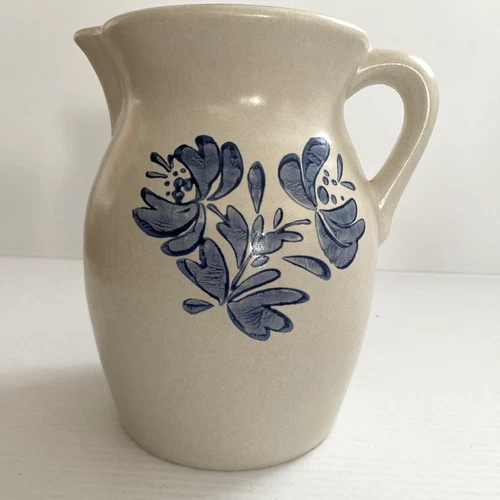 Vintage Pfaltzgraff Yorktowne  Large 64 Oz Pitcher 8"