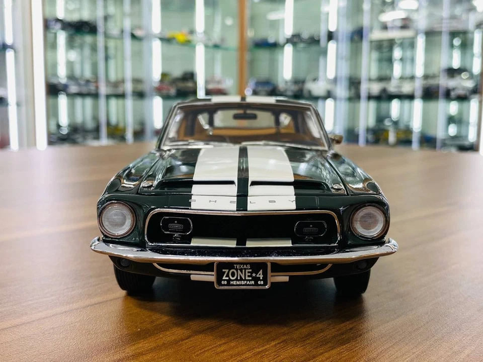 ExactDetail Replicars Shelby GT500 Super Fast Fastback Dark Green [1/18 Diecast] - Image 2 of 4