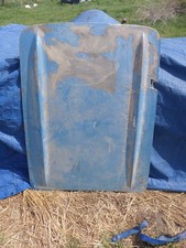 1961-1962 58-62 Corvette Hood Fiberglass Gm 3786968 Damaged Needs Some Tlc 1961-1962 58-62 Corvette Hood Fiberglass Gm 3786968 Damaged Needs Some Tlc