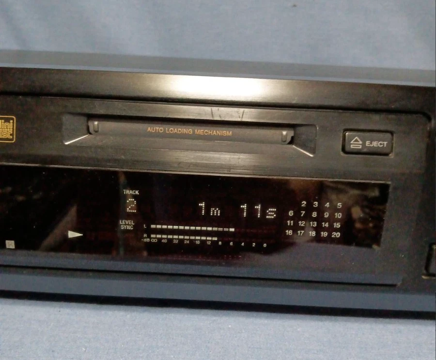 SONY MDS-JE700 MINIDISC DECK Wide Bit Stream Technology Black AC100V 50/60Hz 11W - Image 3 of 4