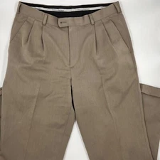 Perry Ellis Mens Chino Pants Size 32/32 Beige Tan Pleated Straight Leg Cotton