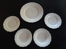 Mount Clemons Vogue Ivory  Embossed Birds Urns SET of 5 Plates VARIOUS SIZES