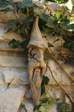 Baumgesicht Nr. 1 Steinfigur frostfester Steinguss