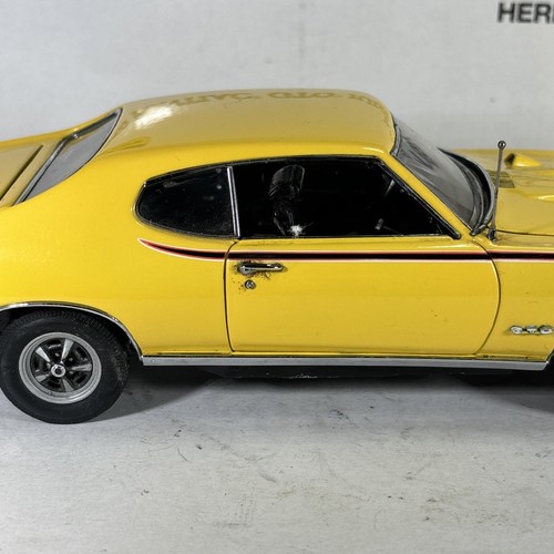 Danbury Mint 1969 Pontiac GTO Judge Goldenrod Yellow 1/24 Diecast Car w/Box - Picture 11 of 16