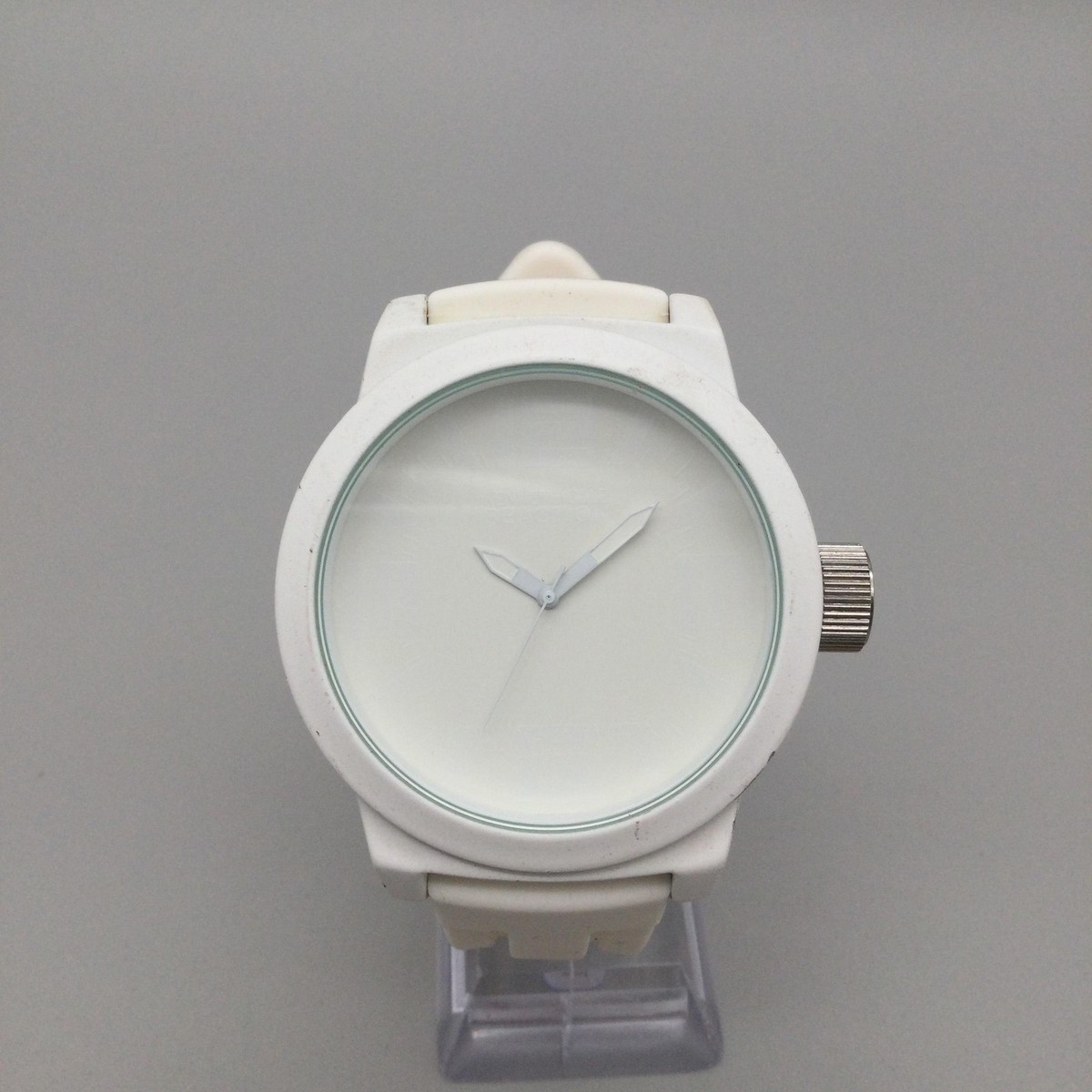 Kenneth Kole Reaction Mens Watch 47mm White Dial RK1225 30M New