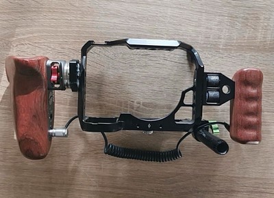 Für Sony A7S III: Kamera-Käfig mit Tilta Griff Auslöser