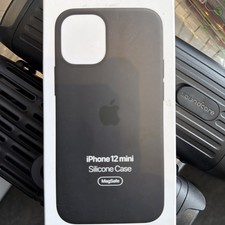 Apple Silicone Case with MagSafe for iPhone 12 mini - Black