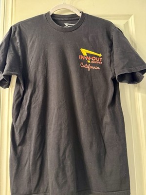 In-N-Out Burger CALIFORNIA Cruising Black T-shirt Sz M Sunset Muscle Cars COOL