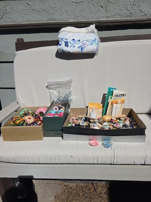 Vintage Sewing Notions Junk Drawer Crafting Supplies/thread Spools