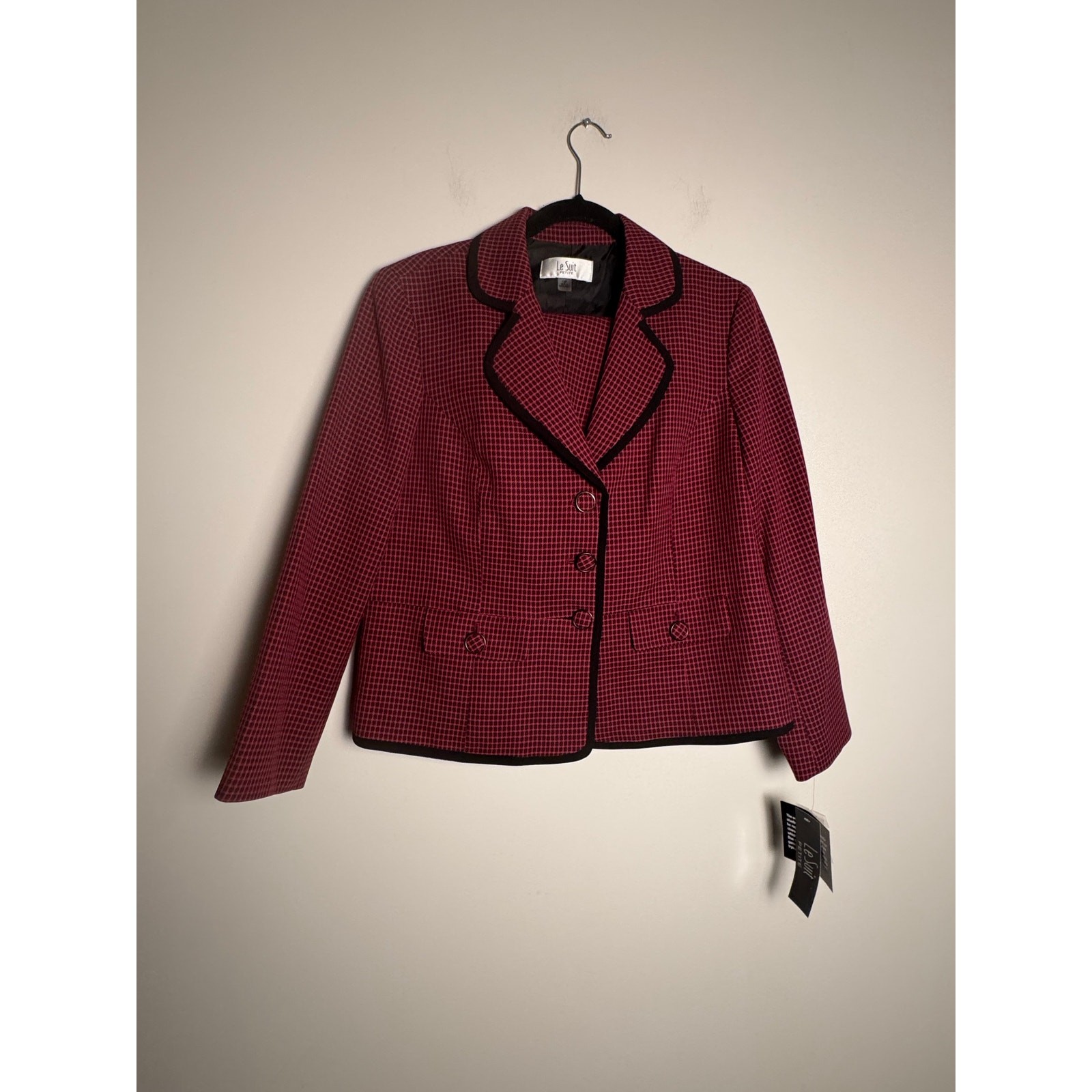 Le Suit Women's Pink Contrast Trim Printed Skirt Suit NWT Size 14P