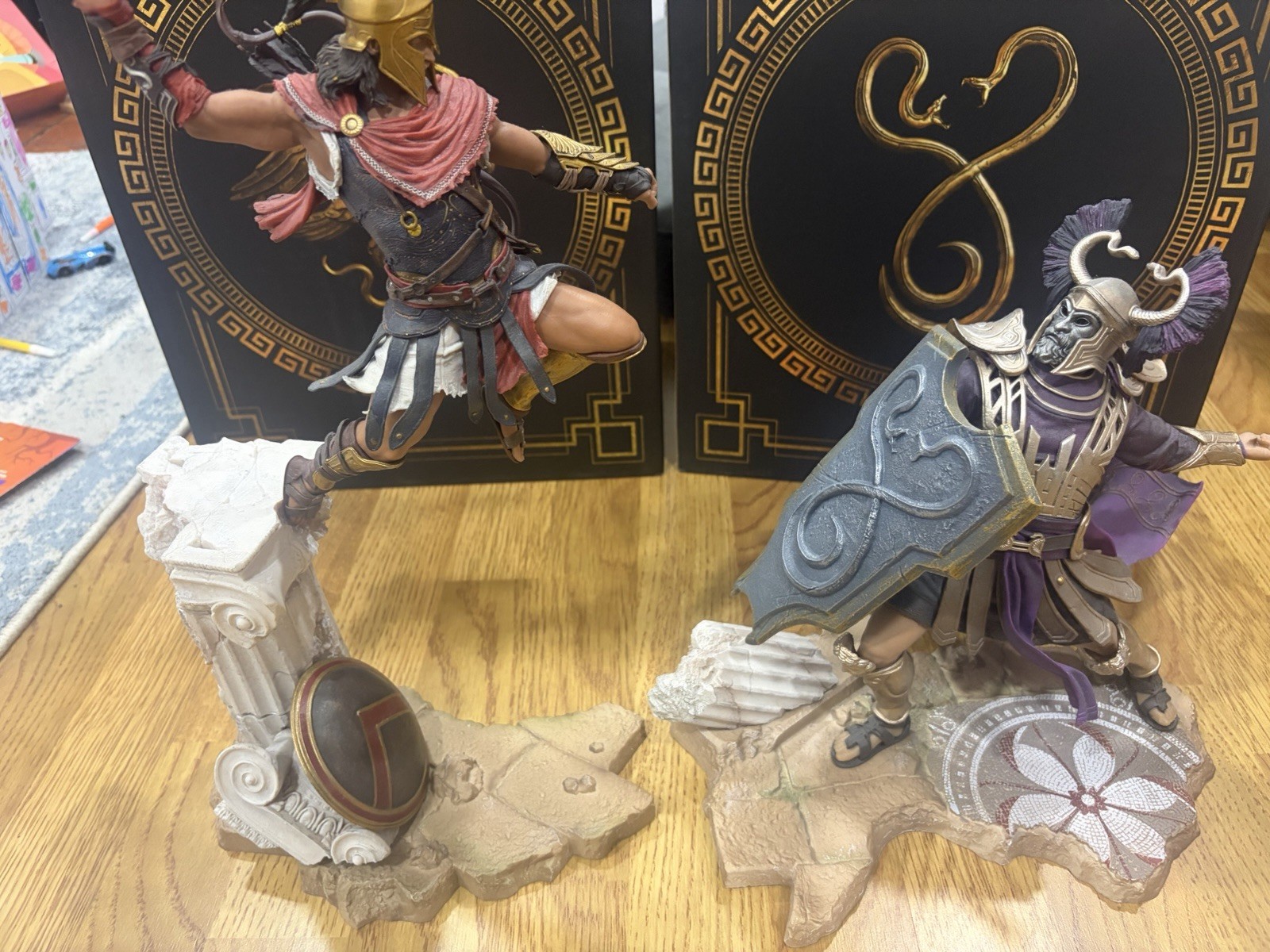 Assassins Creed Odyssey Statue Pantheon Edition FULL SET used