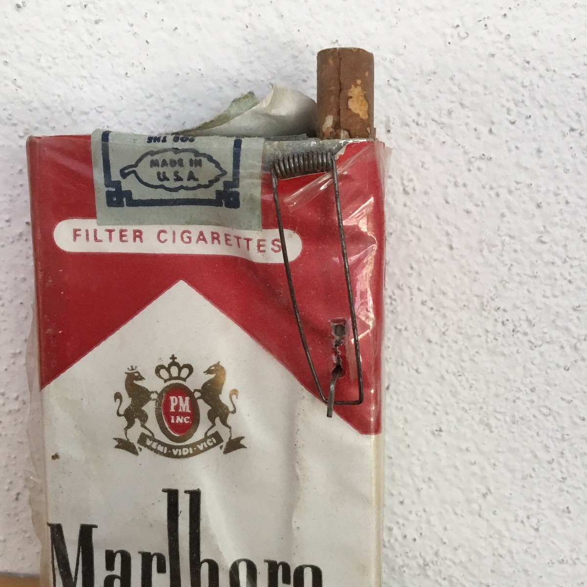 MARLBORO MATCH TRICKED SKIRT CIGARETTES VINTAGE | eBay