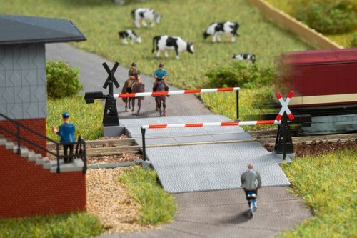 Auhagen N 44637 Beschrankter Bahnübergang - Bild 1 von 3