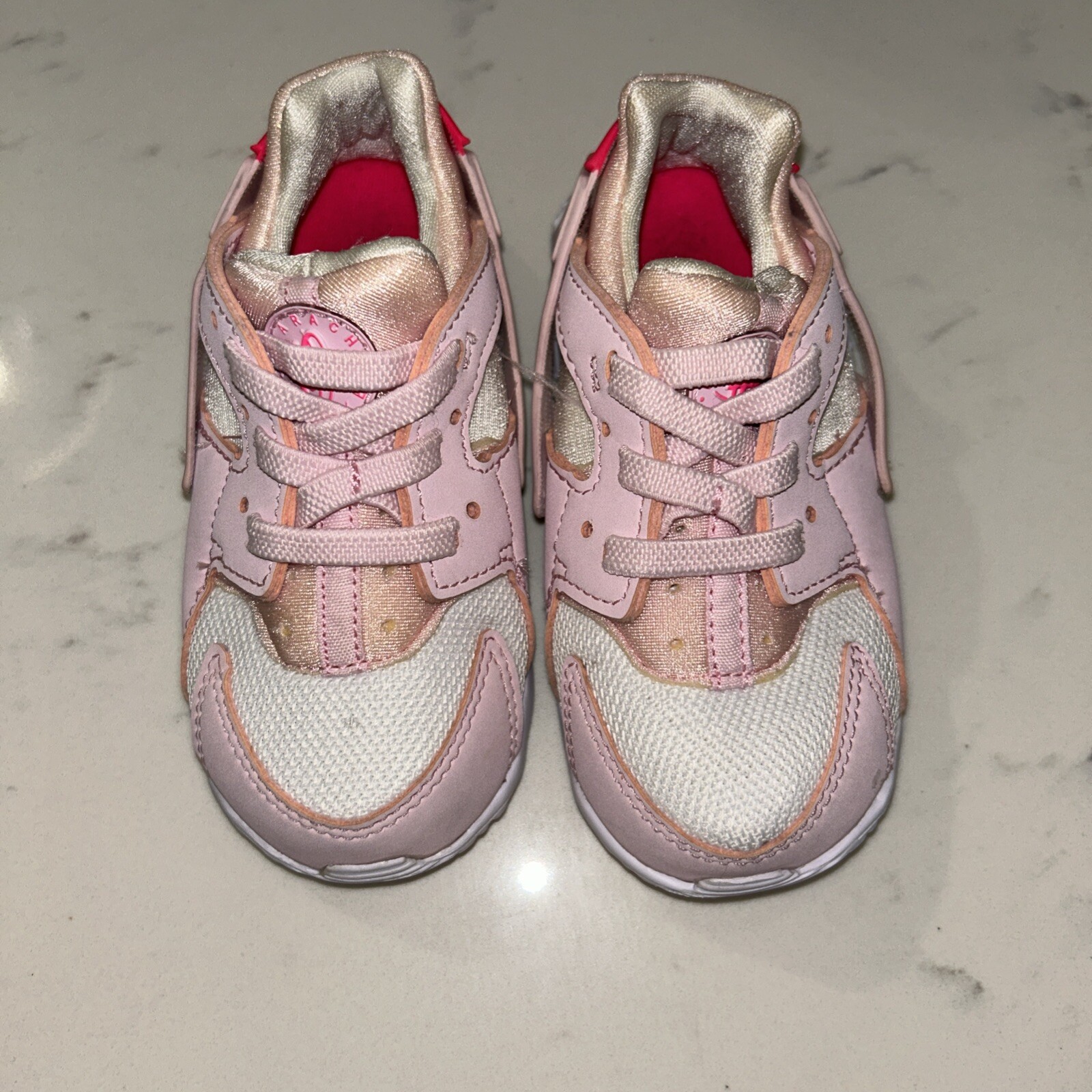 Nike Huarache Run Toddler Girls Size 7C Foam Hyper Pink Snea