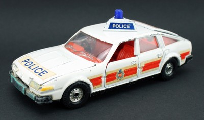 corgi rover 3500 police car