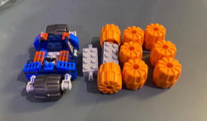 Lego Tire Set Orange, 6118 4185 6014 56145