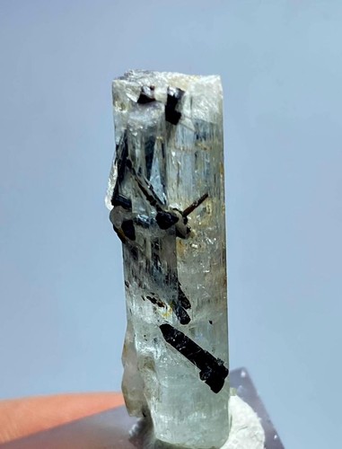 Natural Aquamarine and Black Tourmaline Crystal Specimen from Pakistan 25 Carat - Picture 5 of 10