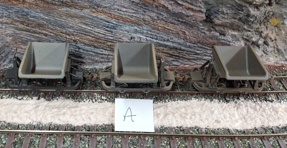 Bachmann Spectrum On30 29802 Mining & Logging Cars - V Dump Cars x3. Mint - A - Image 3 of 4