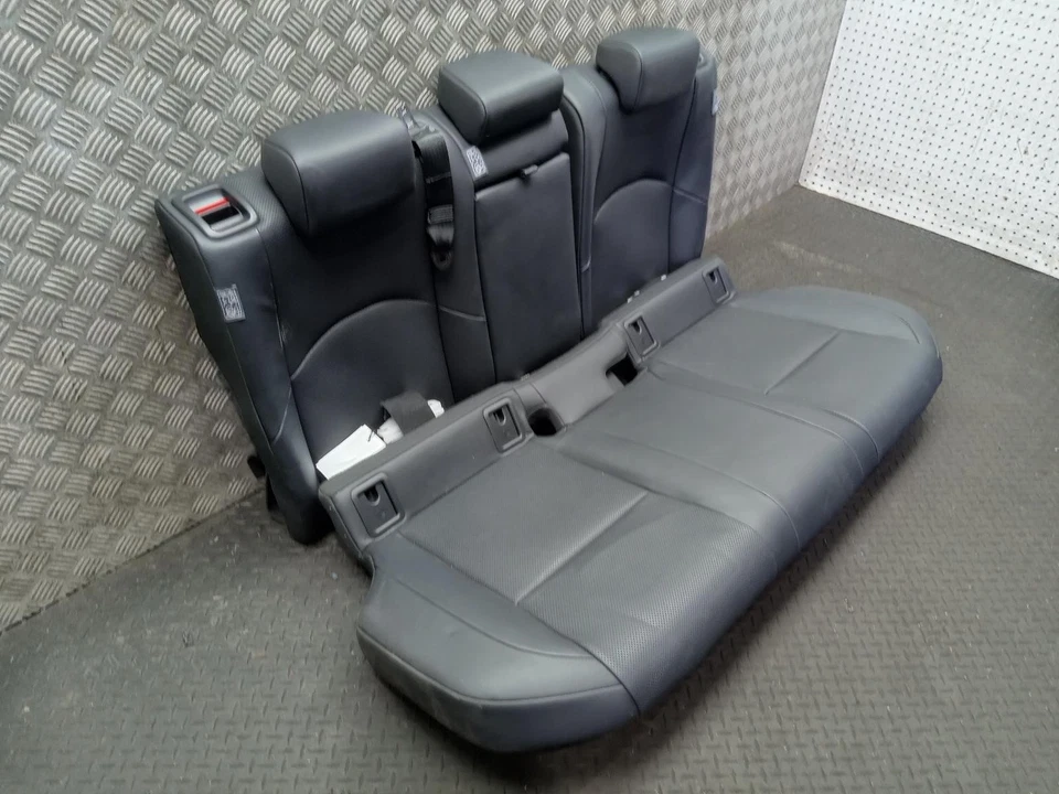 LEXUS UX SEAT ASSEMBLY REAR LEATHER MK1 2019 - 2025 - Image 3 of 4