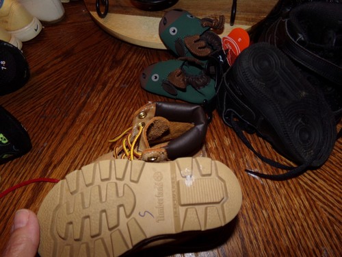*INFANT BOYS TIMBERLAND BOOTS SIZE 5.5 - Picture 3 of 3