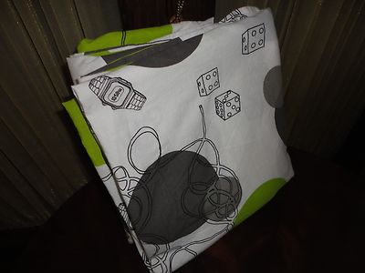 IKEA VANNERNA PRICKAR CELL PHONE SUNGLASSES SNEAKERS WATCH TWIN DUVET 61 X 82