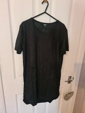 Super soft velvet feel black little black dress with pockets size small