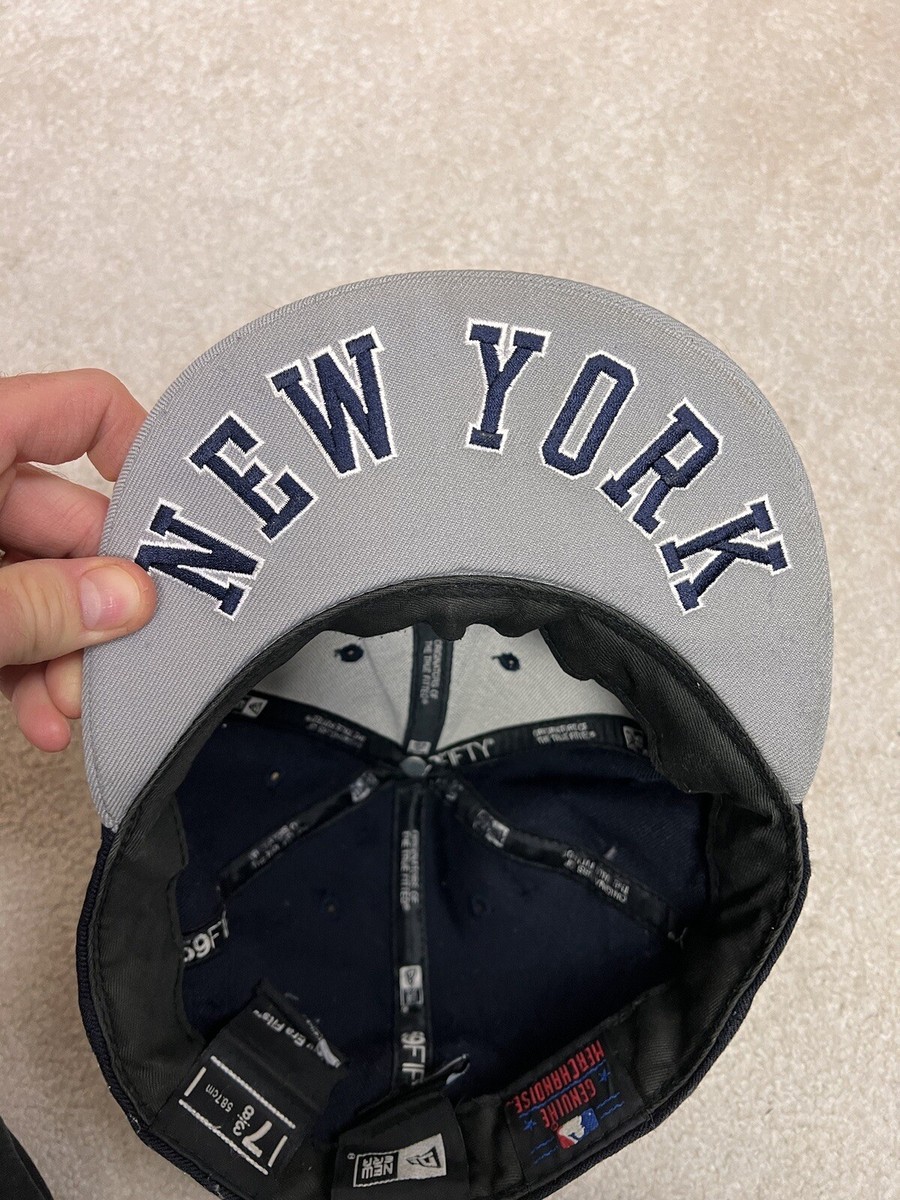 New York Yankees Hat Cap Blue Fitted 7 3/8 New Era NY MLB Spell