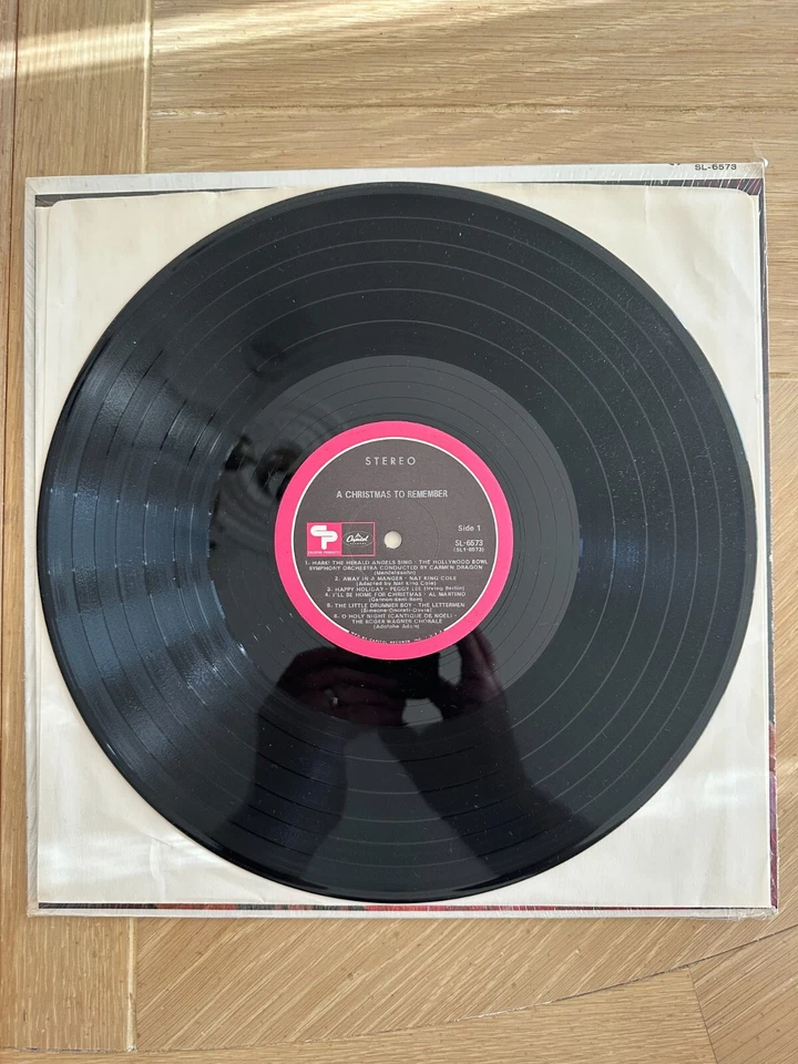 A Christmas To Remember - EX 1968 Capitol vinyl LP - Nat King Cole - Al Martino - Image 3 of 3