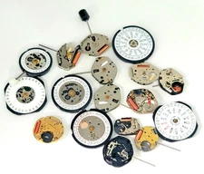 SB11Q1: Lot of 17 Quartz Watch Movements Mixed Brands & Sizes – Date/Day Wheels